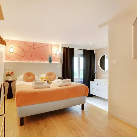 Apartment Modern Flat - 2br-6p - Marais Paris